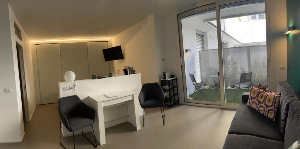 Green Space Studio In The Center روما المظهر الخارجي الصورة